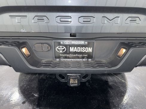 Used 2023 Toyota Tacoma SR AWD/4WD image 30