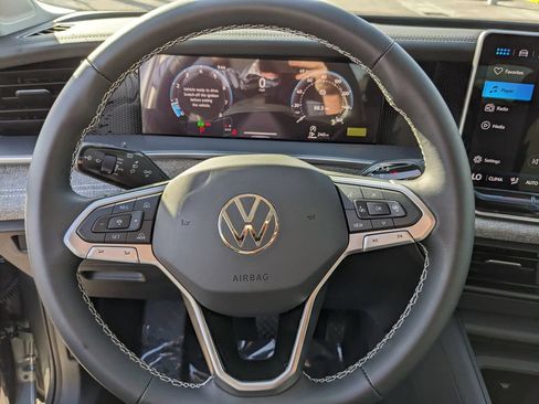 Certified 2026 Volkswagen Tiguan S FWD image 25