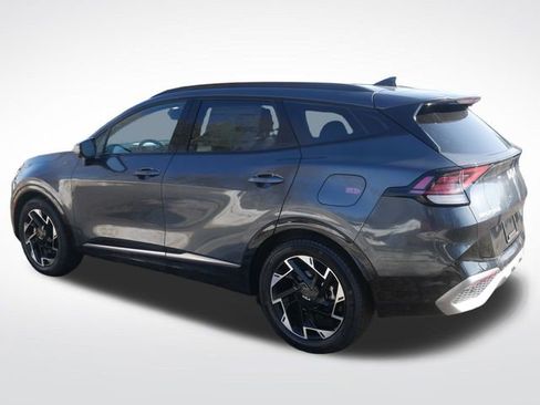 Used 2025 Kia Sportage SX image 6