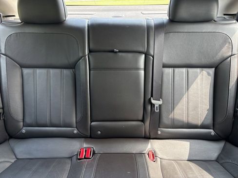 Used 2016 Buick Regal Premium image 12