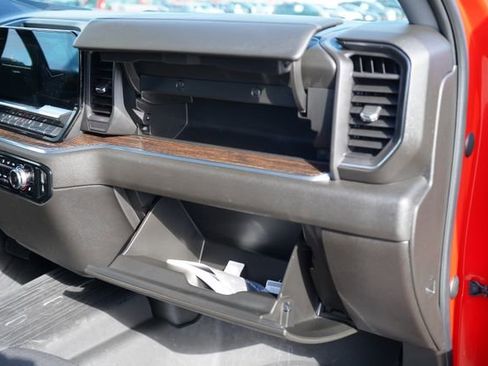 Used 2024 GMC Sierra 1500 Elevation image 64