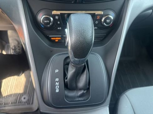 Used 2016 Ford Escape SE w/ Equipment Group 201A FWD image 29