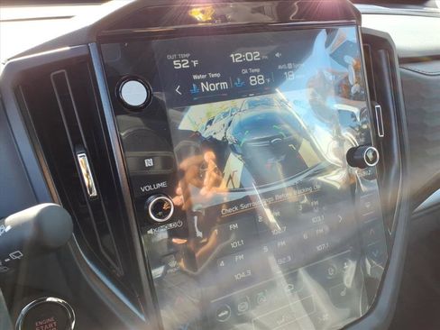 Certified 2025 Subaru Forester Premium image 17