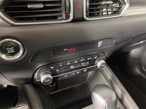 Used 2019 MAZDA CX-5 Touring image 8