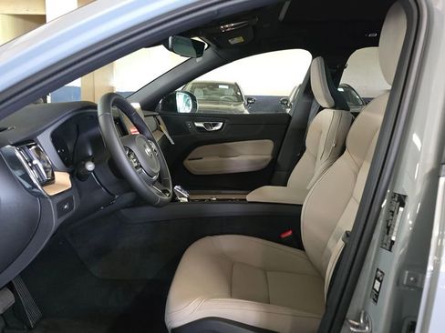 New 2026 Volvo XC60 B5 Plus w/ Climate Package AWD/4WD image 21