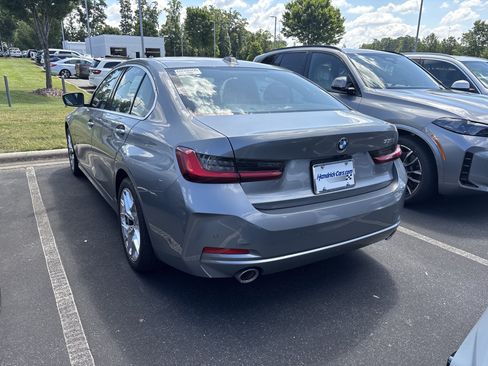 Used 2025 BMW 330i Sedan RWD image 17