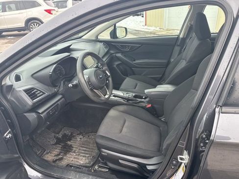 Used 2018 Subaru Impreza 2.0i image 9