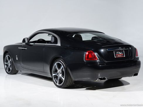 Used 2016 Rolls-Royce Wraith image 5