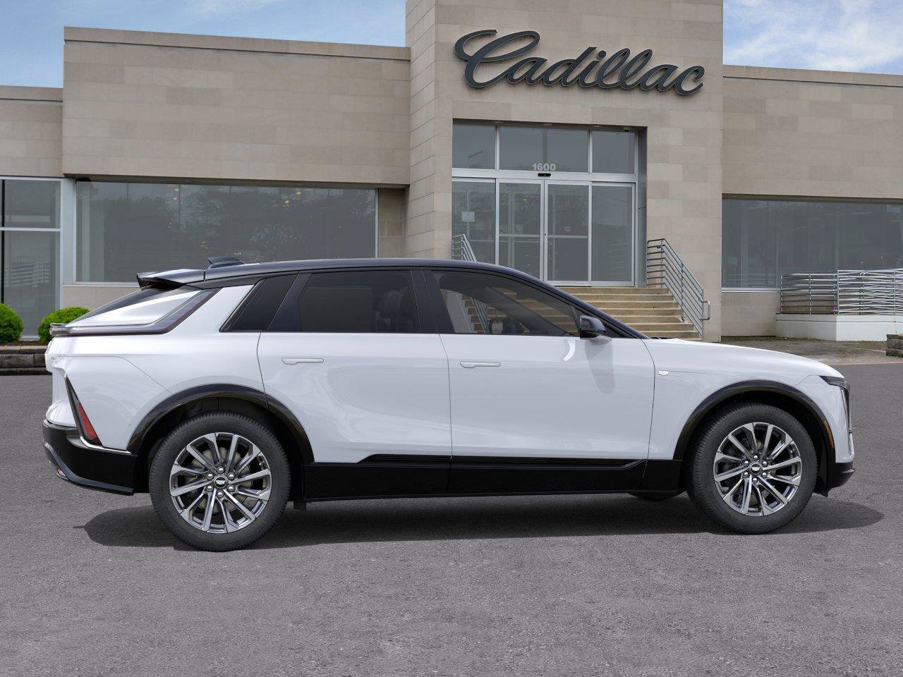 New 2027 Cadillac Lyriq Sport w/ LPO, Floor Liner Package AWD/4WD image 5