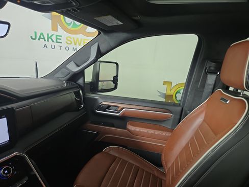 Used 2024 GMC Sierra 2500 Denali Ultimate image 21
