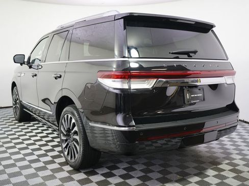Used 2024 Lincoln Navigator Black Label AWD/4WD image 4