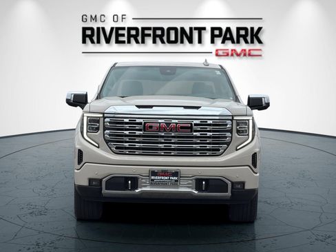 New 2026 GMC Sierra 1500 Denali AWD/4WD image 8