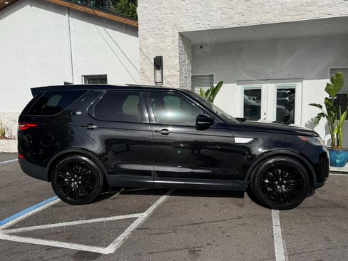 Used 2018 Land Rover Discovery HSE Luxury image 20