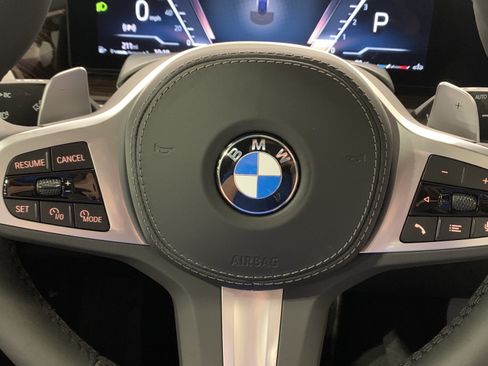 Used 2026 BMW X5 sDrive40i w/ M Sport Package RWD image 16