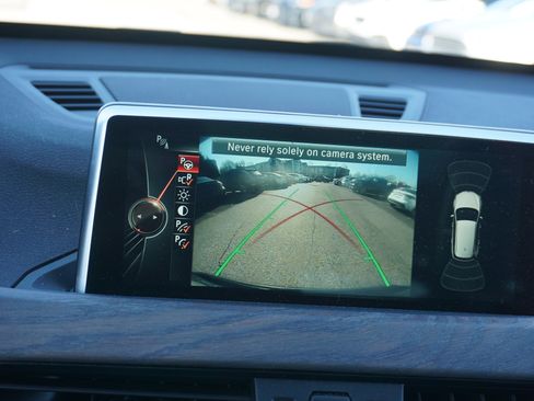 Used 2017 BMW X1 xDrive28i image 14