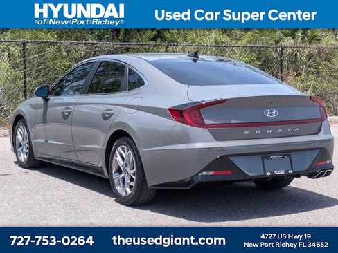 Used 2023 Hyundai Sonata SEL FWD image 3