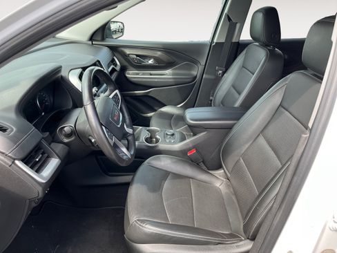 Certified 2022 GMC Terrain SLT AWD/4WD image 9
