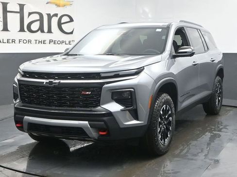 New 2026 Chevrolet Traverse Z71 w/ Driver Confidence Package AWD/4WD image 7