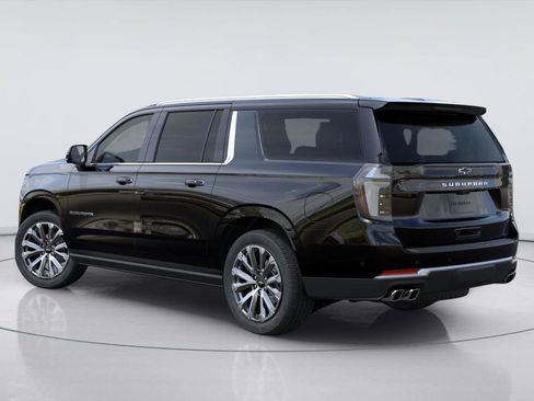 New 2026 Chevrolet Suburban High Country w/ LPO, Illumination Package AWD/4WD image 3