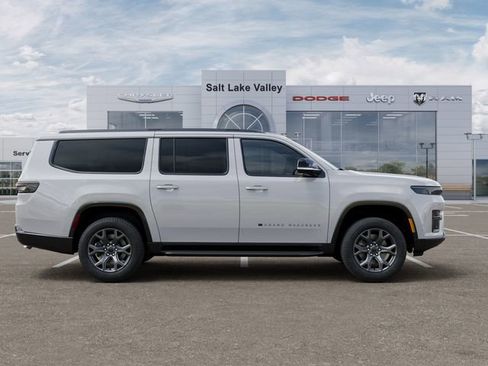 New 2026 Jeep Grand Wagoneer L Limited w/ HD Trailer Tow Package image 21