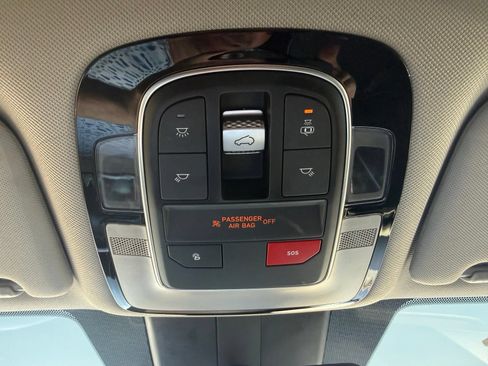 Used 2022 Hyundai Santa Fe SEL w/ Convenience + Premium Package FWD image 20