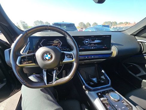 Used 2025 BMW X3 xDrive30i AWD/4WD image 4