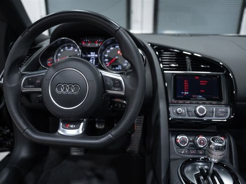 Used 2014 Audi R8 V8 AWD/4WD image 24