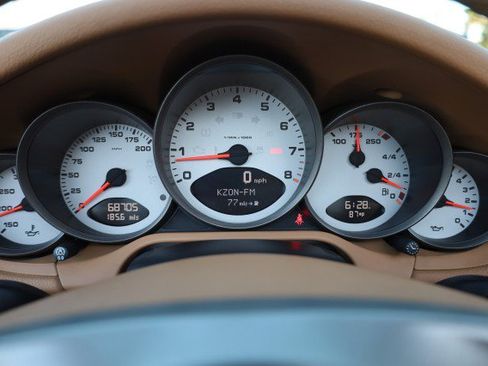 Used 2010 Porsche 911 Carrera S RWD image 29