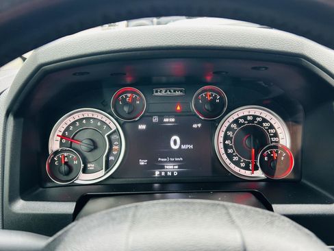 Used 2019 RAM 1500 Classic Warlock image 15