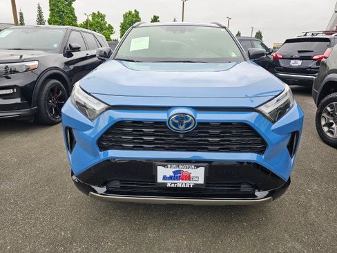 Used 2022 Toyota RAV4 XSE image 2