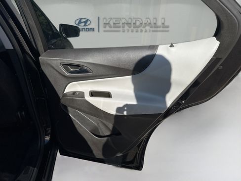 Used 2024 Chevrolet Equinox LS image 28