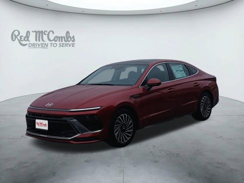New 2025 Hyundai Sonata Limited image 1