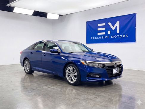 Used 2018 Honda Accord LX image 1