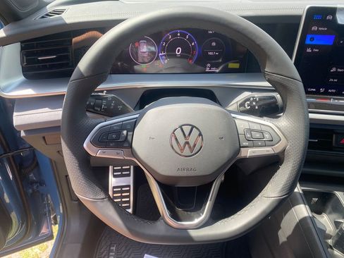 New 2026 Volkswagen Tiguan SE R-Line image 31