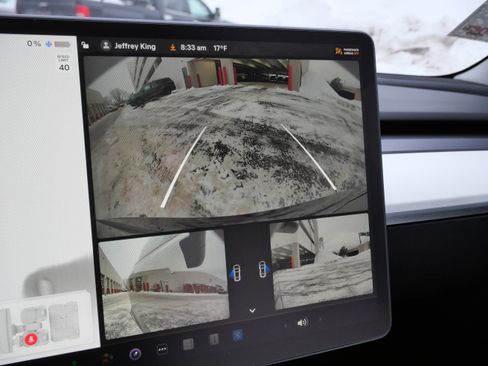 Used 2023 Tesla Model 3 Performance image 25