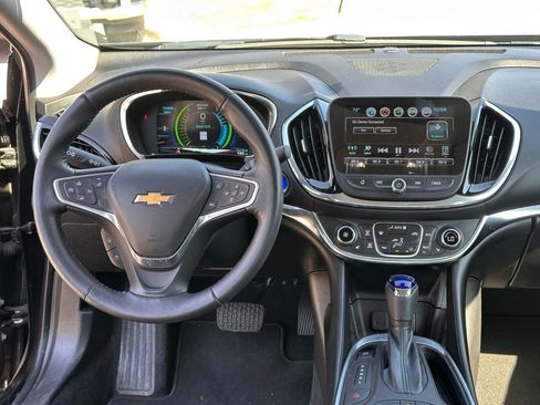 Used 2018 Chevrolet Volt Premier w/ Driver Confidence Package image 17