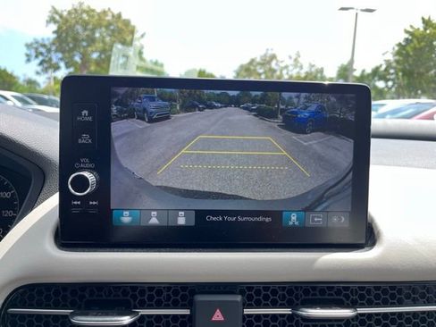 Used 2024 Honda HR-V EX-L image 8