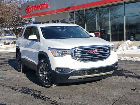 Used 2019 GMC Acadia SLT w/ LPO, Floor Liner Package image 33