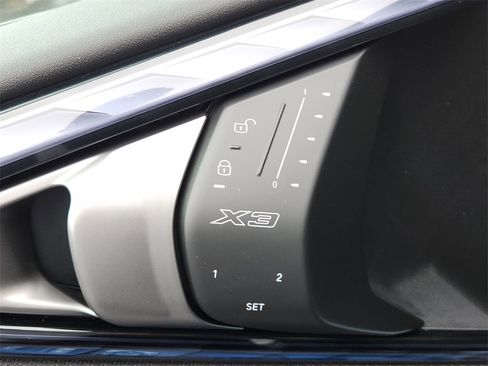 New 2026 BMW X3 xDrive30 image 17