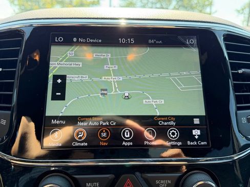 Certified 2022 Jeep Grand Cherokee Laredo E AWD/4WD image 25