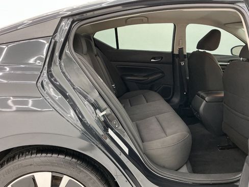 Used 2022 Nissan Altima 2.5 SV FWD image 21