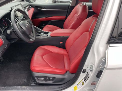 Used 2023 Toyota Camry XSE image 28