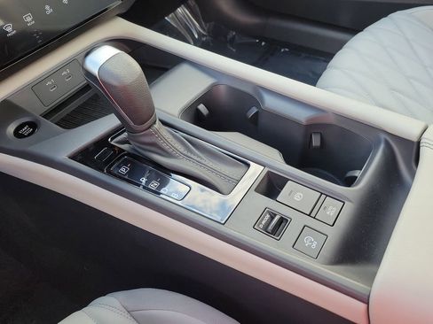 New 2026 Nissan Sentra SL w/ Floor Mat Package FWD image 10