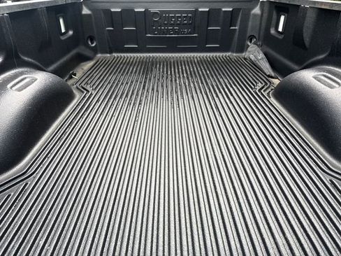 Used 2022 Ford F250 XL w/ Power Equipment Group image 11