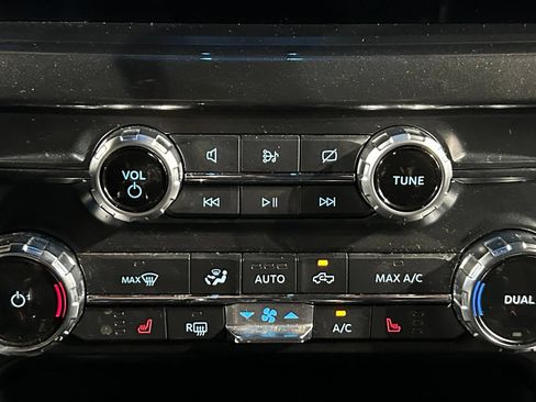 Used 2022 Ford F150 XLT w/ Equipment Group 302A High AWD/4WD image 92