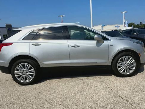 Used 2019 Cadillac XT5 Premium Luxury image 9