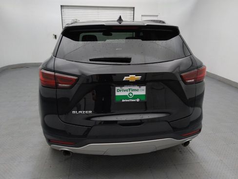 Used 2024 Chevrolet Blazer LT w/ Convenience Package FWD image 6