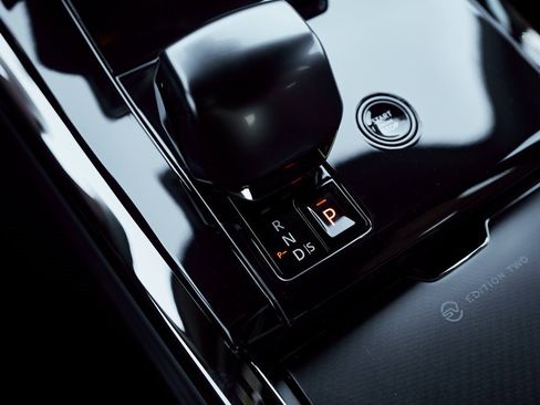 Used 2025 Land Rover Range Rover Sport SV Edition Two image 56