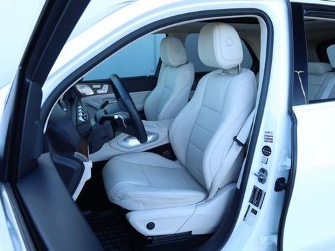 Certified 2025 Mercedes-Benz GLE 350 4MATIC image 21