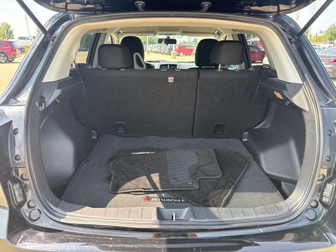 Used 2019 Mitsubishi Outlander Sport SE AWD/4WD image 18